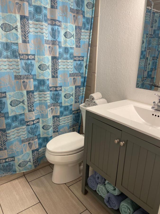 Beautiful Bright & Sparkling 2Bed 1Bath Beach Retreat - Unit 212 코코아비치 외부 사진